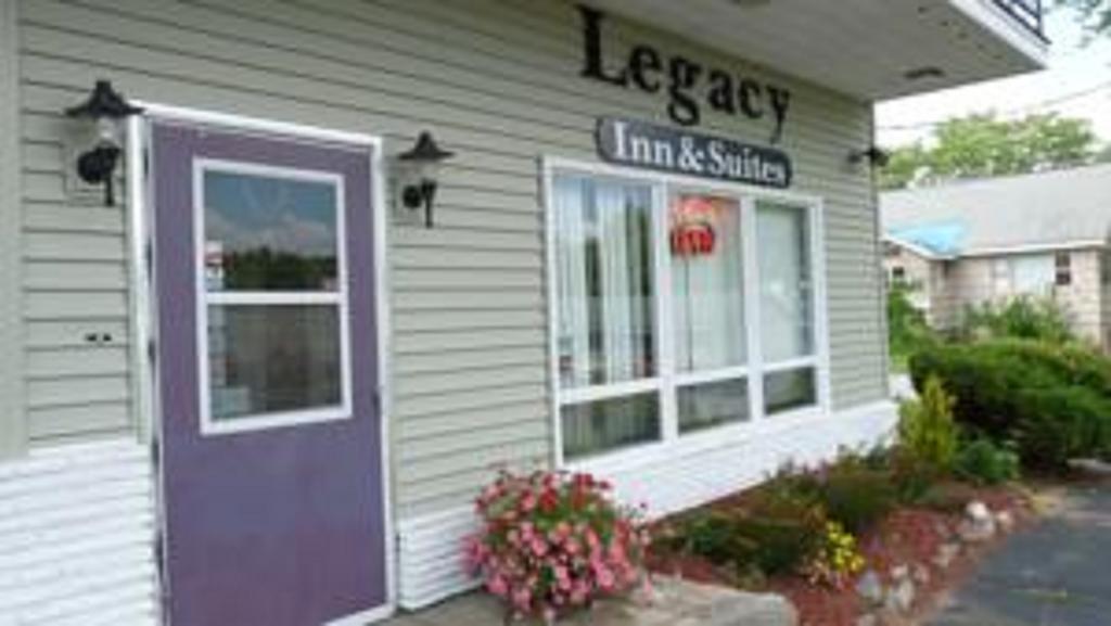 Legacy Inn & Suites Of Lake George Esterno foto